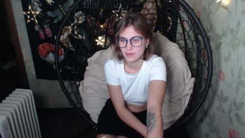 Lina online show from October 13, 4:45 am