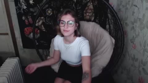 Lina online show from October 21, 9:43 am