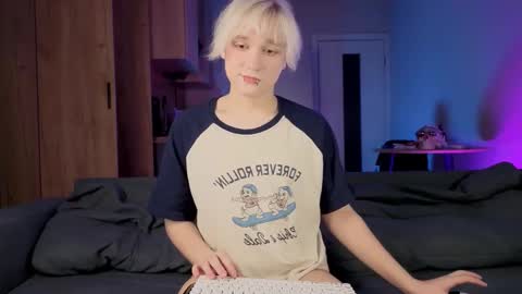 Greg-independent model online show from November 23, 7:24 pm