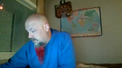 Snapshot of gregrev chatting on December 13, 3:38 am gregrev online show from December 13, 3:38 am