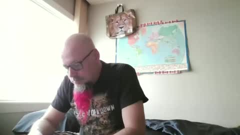 Snapshot of gregrev chatting on January 1, 10:13 pm gregrev online show from January 1, 10:13 pm