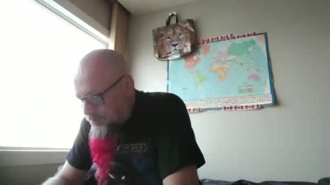 Snapshot of gregrev chatting on January 2, 10:55 pm gregrev online show from January 2, 10:55 pm