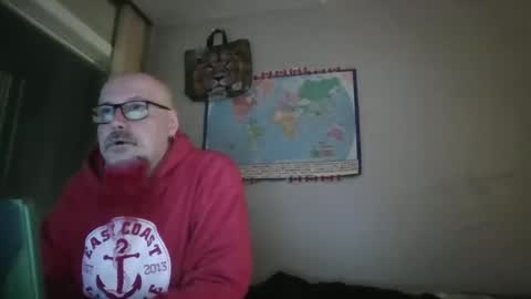 Snapshot of gregrev chatting on February 2, 2:48 am gregrev online show from February 2, 2:48 am