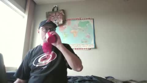 Snapshot of gregrev chatting on February 28, 12:32 am gregrev online show from February 28, 12:32 am