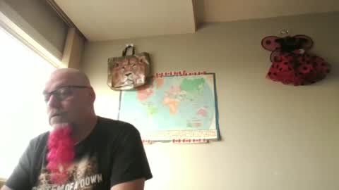 Snapshot of gregrev chatting on September 19, 12:45 am gregrev online show from September 19, 12:45 am