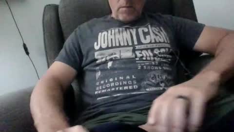 mmm hmmm online show from October 31, 3:07 am