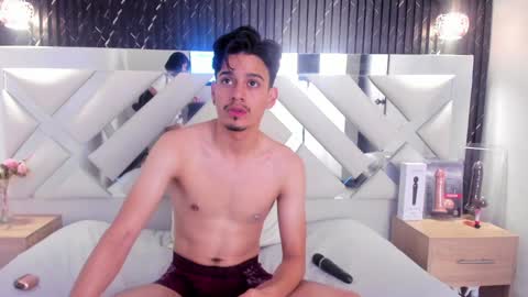 Gremory - Redlin online show from December 28, 8:47 pm