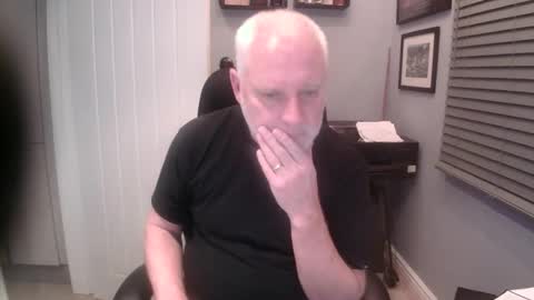 greyfox_6000 online show from January 27, 5:58 pm