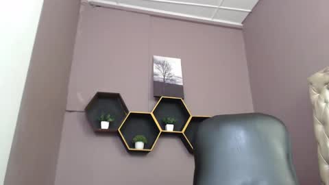 greys online show from December 21, 7:35 am