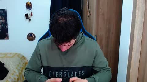 Snapshot of griego01 chatting on December 13, 10:45 pm griego01 online show from December 13, 10:45 pm