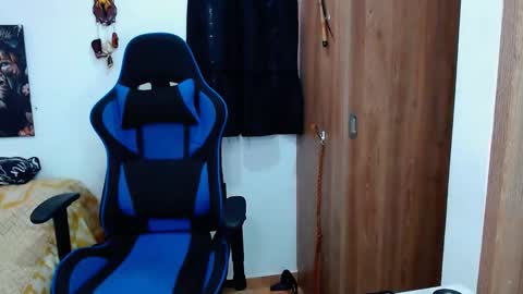 Snapshot of griego01 chatting on December 27, 6:10 pm griego01 online show from December 27, 6:10 pm