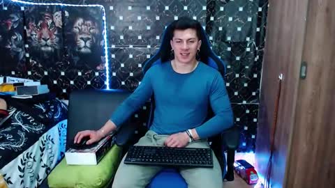 Snapshot of griego01 chatting on October 3, 11:13 pm griego01 online show from October 3, 11:13 pm