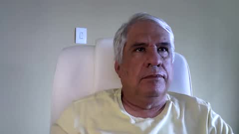 Snapshot of grisa01 chatting on February 9, 5:22 pm grisa01 online show from February 9, 5:22 pm