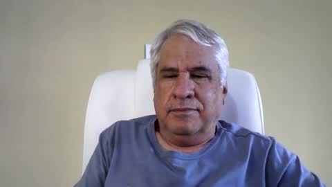 Snapshot of grisa01 chatting on February 10, 12:29 pm grisa01 online show from February 10, 12:29 pm