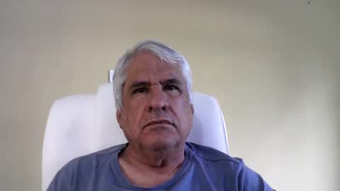 Snapshot of grisa01 chatting on February 10, 6:56 pm grisa01 online show from February 10, 6:56 pm