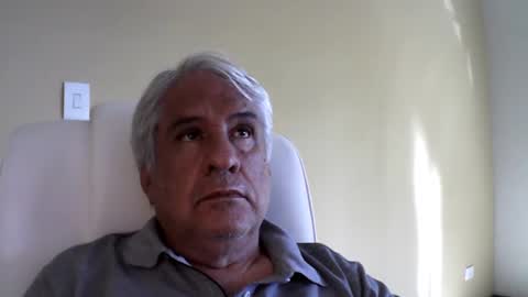 Snapshot of grisa01 chatting on March 4, 7:11 pm grisa01 online show from March 4, 7:11 pm