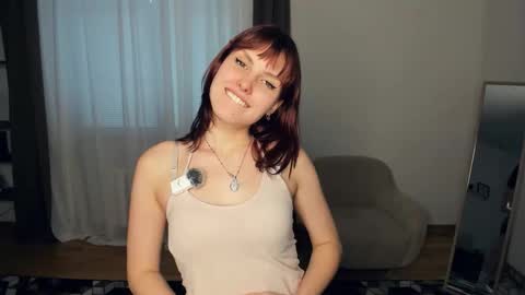 Snapshot of grl_in_power chatting on December 14, 8:41 am Sara online show from December 14, 8:41 am