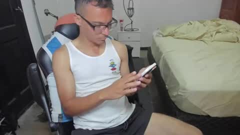 Snapshot of guachin_new chatting on December 31, 6:24 pm guachin_new online show from December 31, 6:24 pm