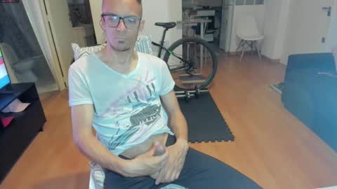 Snapshot of guachin_new chatting on September 22, 3:30 am guachin_new online show from September 22, 3:30 am