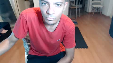 Snapshot of guachin_new chatting on November 2, 8:22 pm guachin_new online show from November 2, 8:22 pm