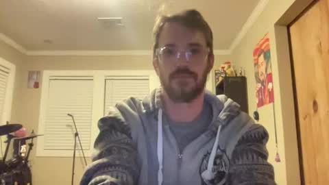 Snapshot of guitarchef08 chatting on December 17, 6:19 am guitarchef08 online show from December 17, 6:19 am