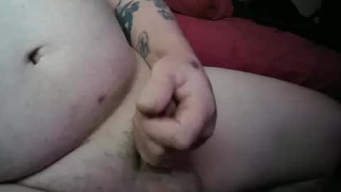 Snapshot of guitarmam7734 chatting on February 4, 12:55 pm tommy online show from February 4, 12:55 pm