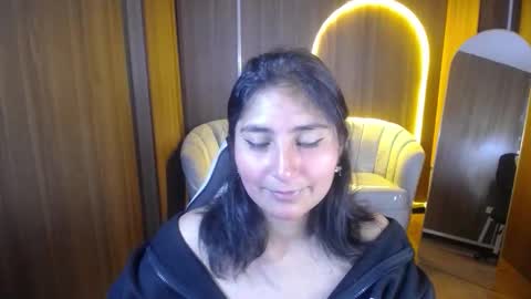 Snapshot of gumball_b chatting on November 2, 3:20 am gumball_b online show from November 2, 3:20 am