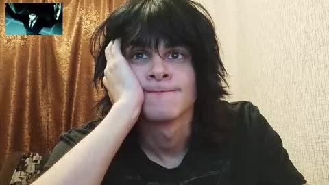 gushill_ online show from December 3, 12:29 am