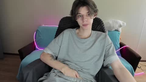 guy_liam1 online show from February 1, 1:09 pm