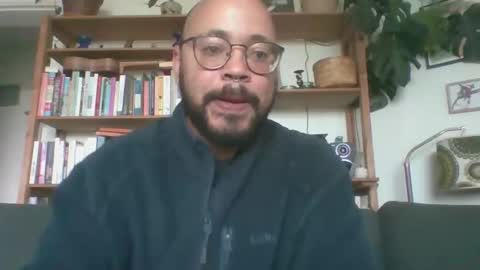 Snapshot of guy_wood15 chatting on October 21, 10:16 am guy_wood15 online show from October 21, 10:16 am