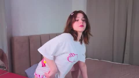 Lisa online show from October 21, 1:50 am