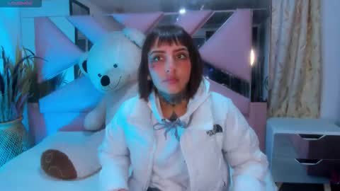 Snapshot of gyal_8_ chatting on September 22, 3:19 am gyal_8_ online show from September 22, 3:19 am