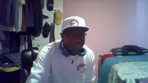 gyesaw1970 online show from November 7, 6:08 pm