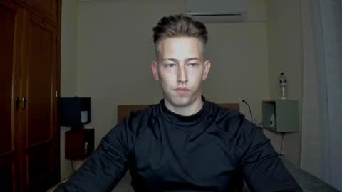 Snapshot of gym_alpha chatting on February 28, 6:09 pm Oliver online show from February 28, 6:09 pm