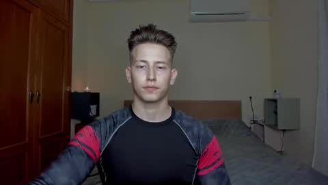 Snapshot of gym_alpha chatting on March 4, 9:00 pm Oliver online show from March 4, 9:00 pm