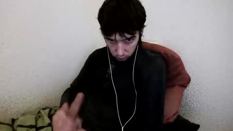 Snapshot of h1dden_reality chatting on January 20, 6:21 pm h1dden_reality online show from January 20, 6:21 pm