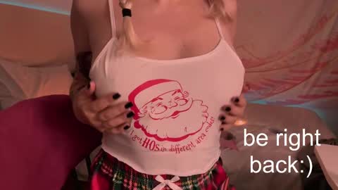 Lana online show from February 21, 6:59 pm