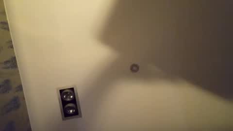 Snapshot of h_rd333 chatting on November 7, 8:42 pm h_rd333 online show from November 7, 8:42 pm