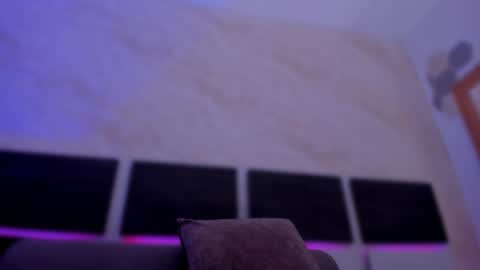 Snapshot of habiy069 chatting on February 22, 9:34 am Habiy online show from February 22, 9:34 am