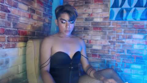 Snapshot of hadasam26 chatting on December 30, 3:35 pm SAM online show from December 30, 3:35 pm