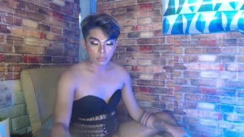 Snapshot of hadasam26 chatting on January 4, 7:34 am SAM online show from January 4, 7:34 am