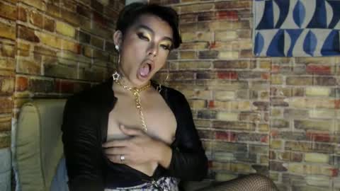 Snapshot of hadasam26 chatting on February 5, 4:25 pm SAM online show from February 5, 4:25 pm