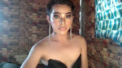 Snapshot of hadasam26 chatting on October 4, 6:11 am SAM online show from October 4, 6:11 am