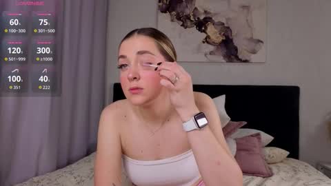 Hi Im Rebecca Glad to see you in my room  PVT is open online show from October 7, 1:19 pm