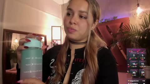 Haely online show from March 9, 11:14 pm