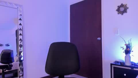 Kendal online show from September 13, 6:51 pm