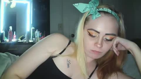 Hailey and d online show from December 14, 2:01 am