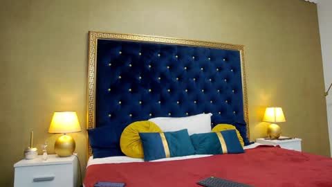 Hailey online show from January 9, 4:19 am