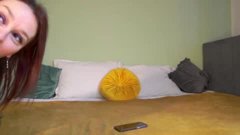 Hailey online show from February 11, 7:54 am