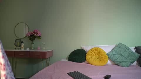 Hailey online show from March 10, 10:59 am